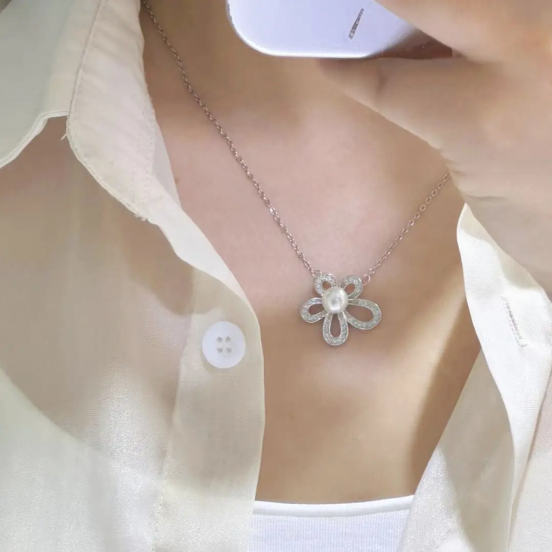 Luxury Pearl Flower Necklace Set Gold Chain - Image 46
