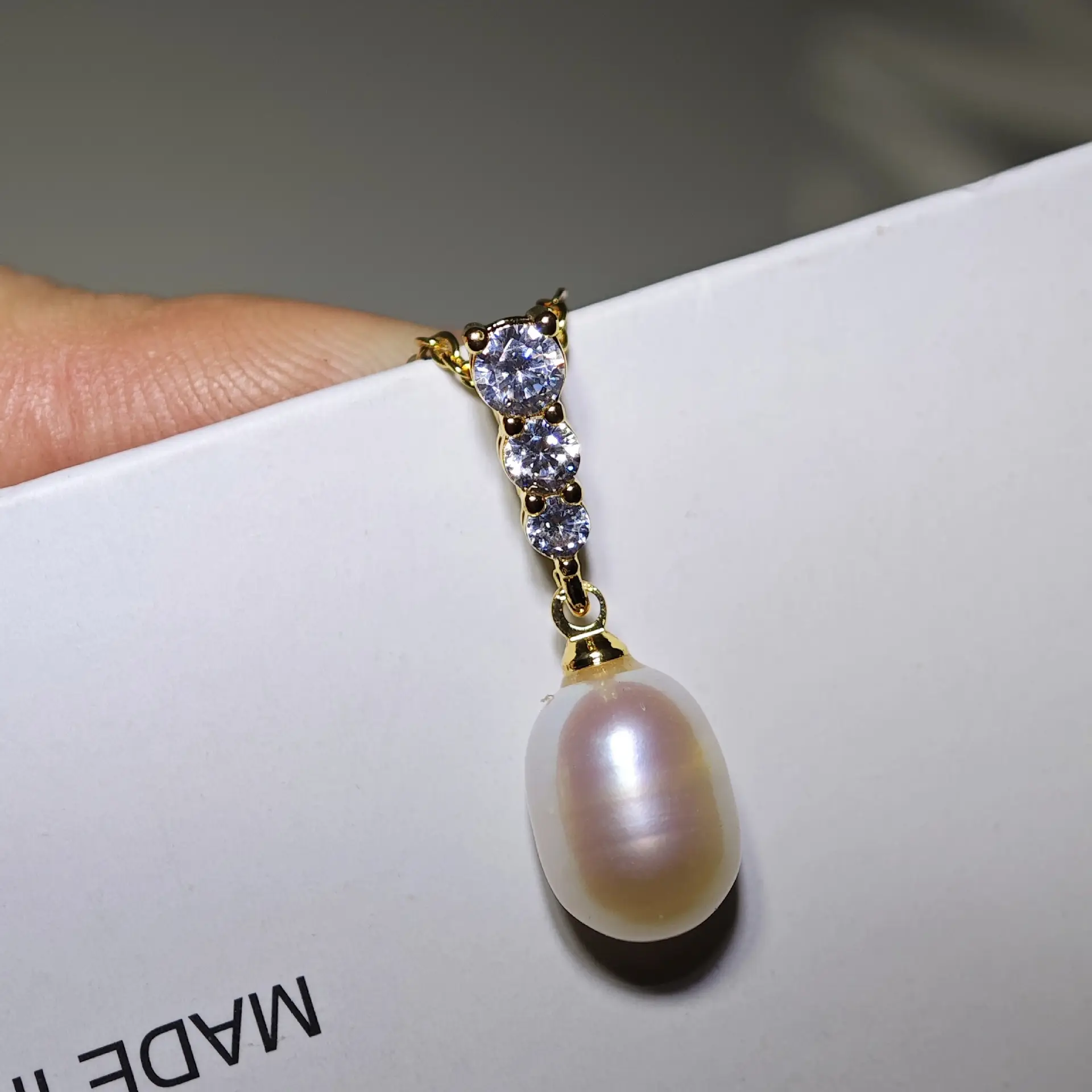 Luxury Pearl Flower Necklace Set Gold Chain - Image 79