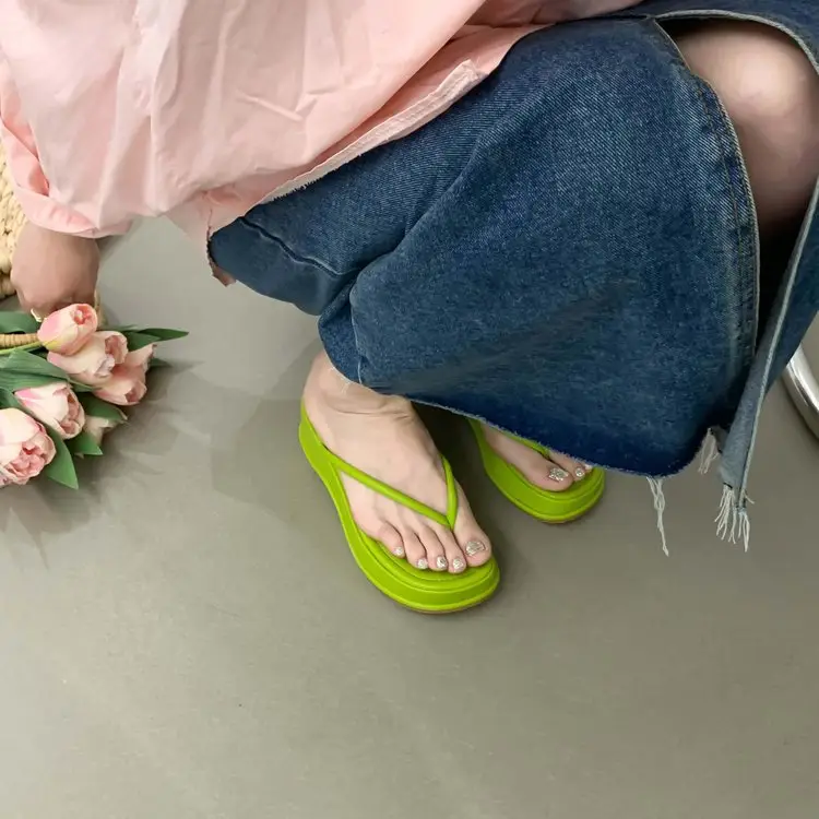 2023 Black Korean Women's Flip Flops Wedge Sandals — feature 12