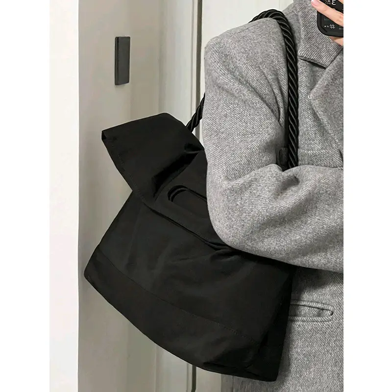 Women's Black Crossbody Bag with Wide Strap & Large Capacity