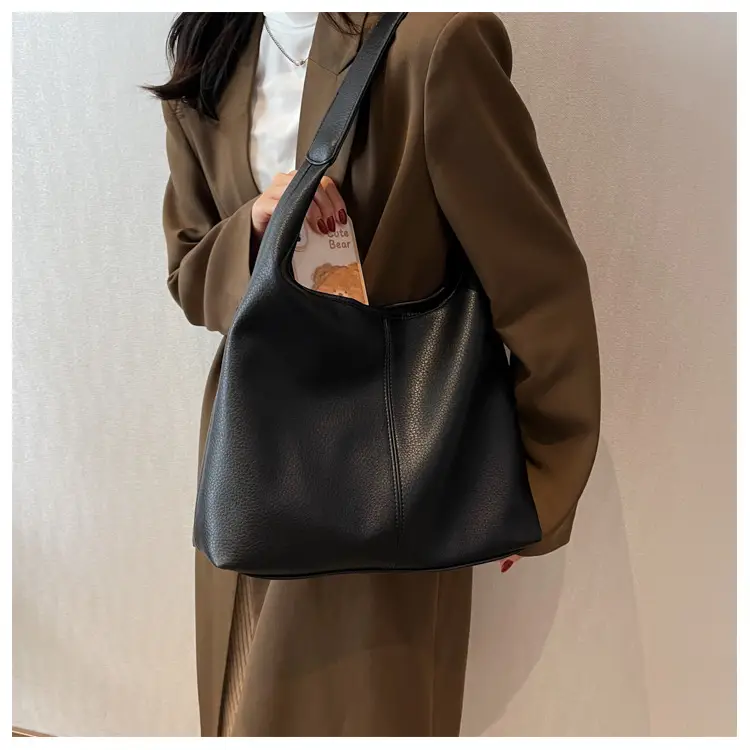 Women Large Capacity Shoulder Bag Brown Leather Spring Summer 2026 — feature 18