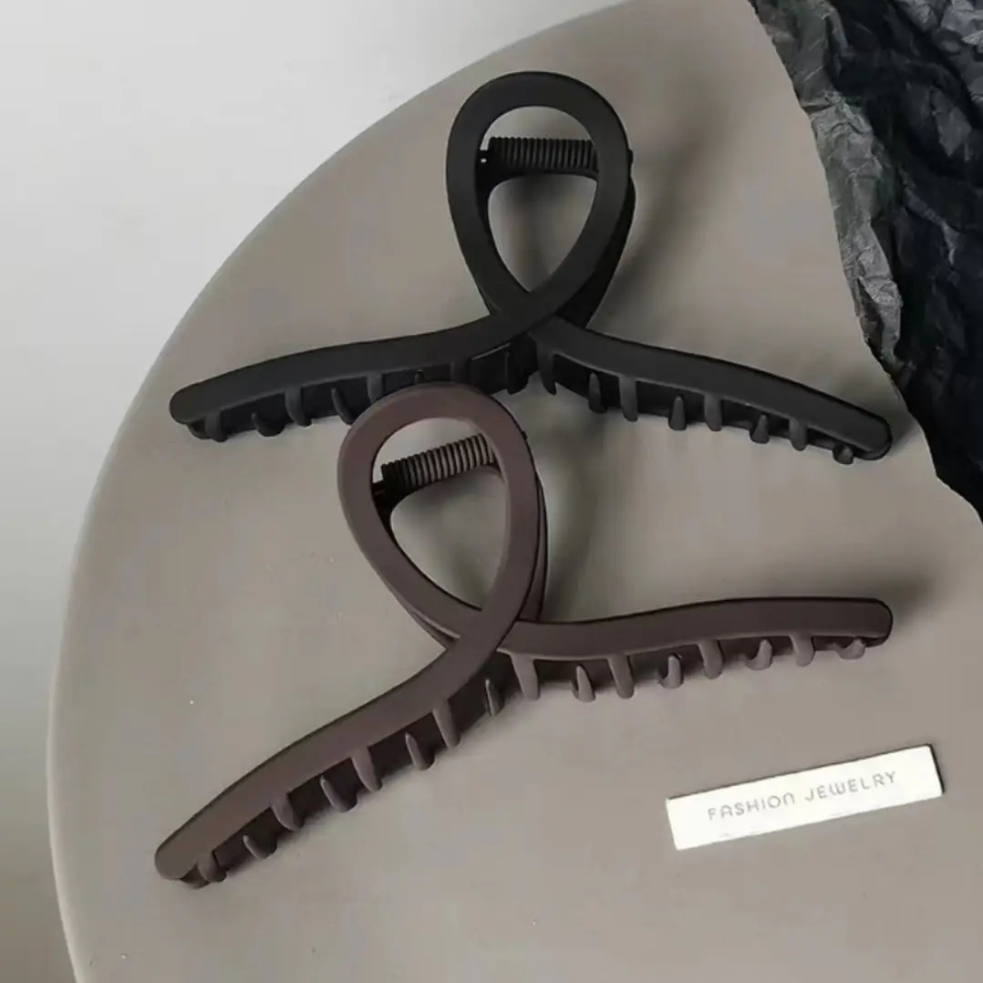Oversized Hairpin for Women 13cm Back Clip - Image 5