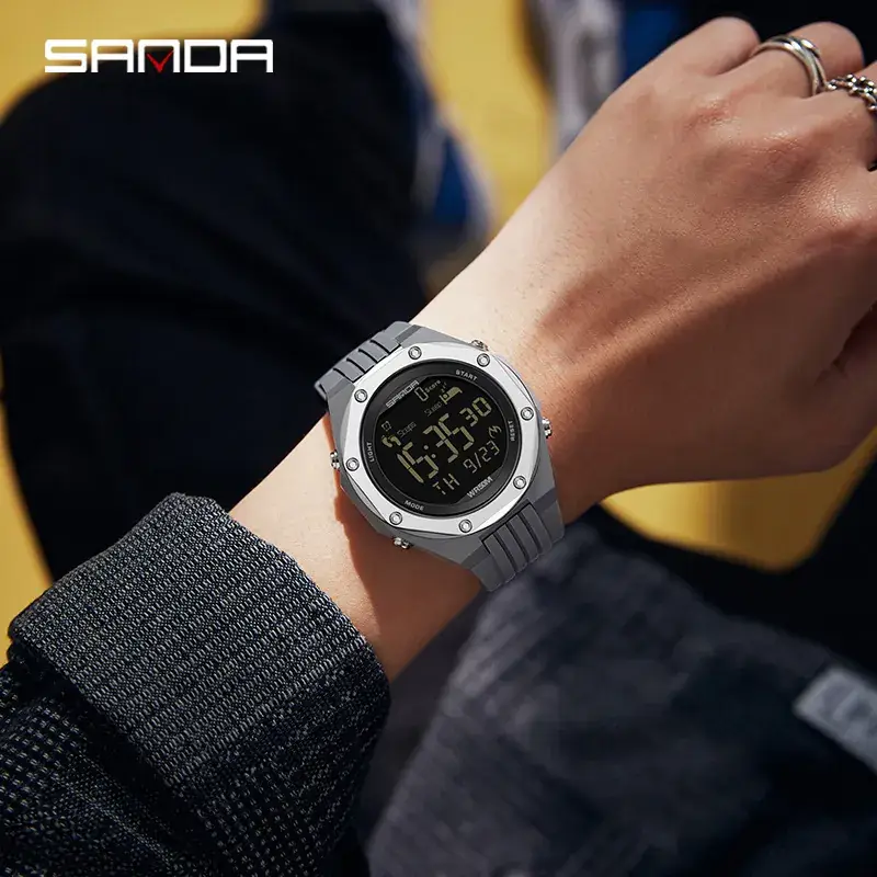 Sanda Digital Watch Sleep Monitor 10:06 PM