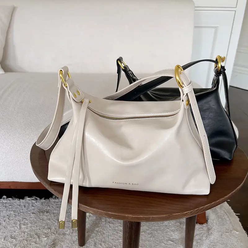 Modern Textured Tote Bag for Women 2026 Commute