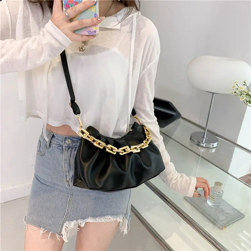 Black Korean Style Chain Shoulder Bag with Gold Chain - Image 8