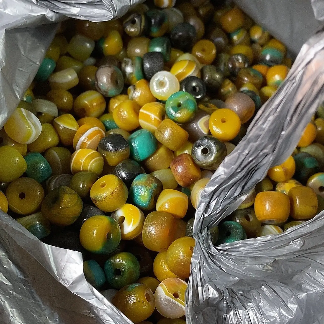 Natural Yellow & Green Agate Buddhas Multi-Treasure Candy Beads