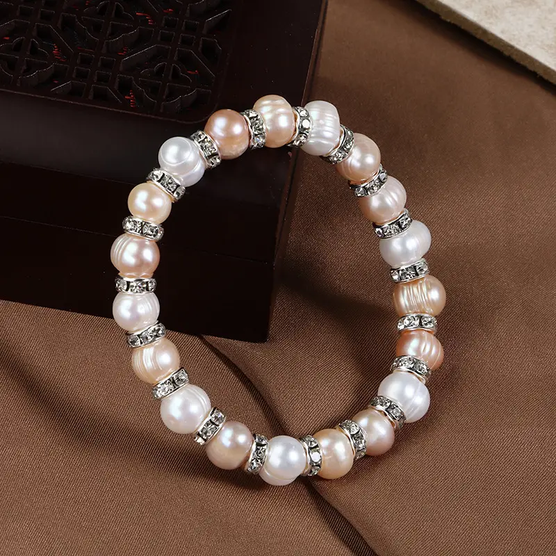Pearl & Diamond Bracelet for Women Elegant Design - Image 2