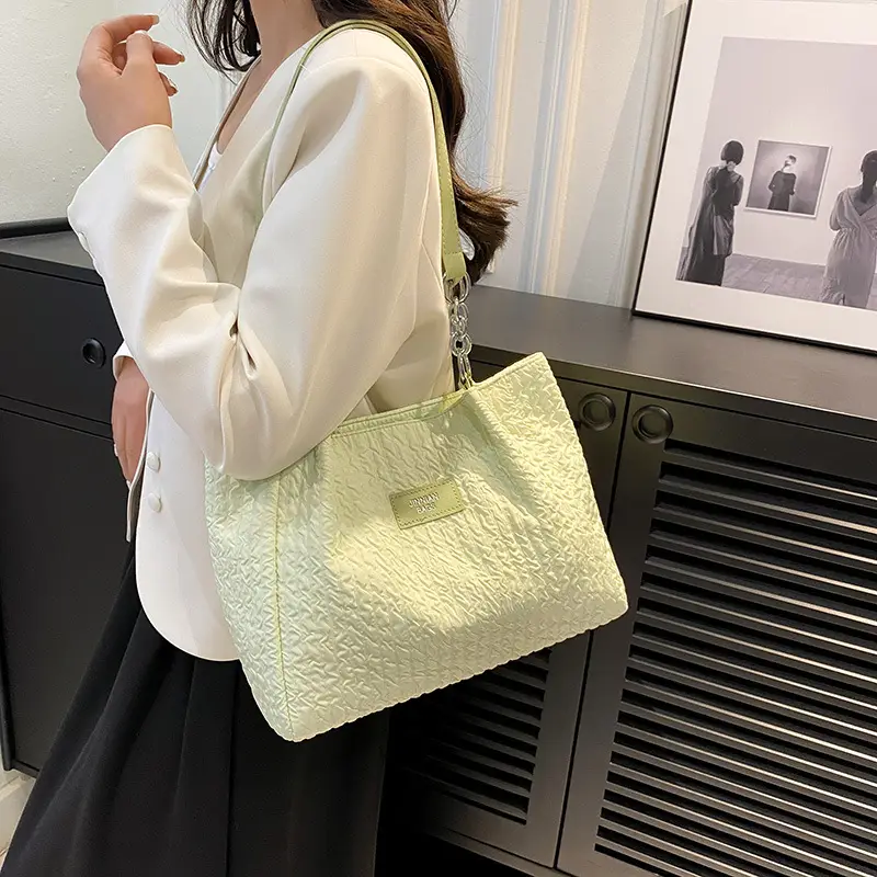 Women's Large Capacity Embroidered Shoulder Bag Beige