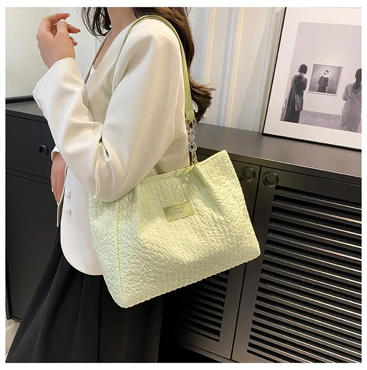 Women's Large Capacity Embroidered Shoulder Bag Beige — feature 19