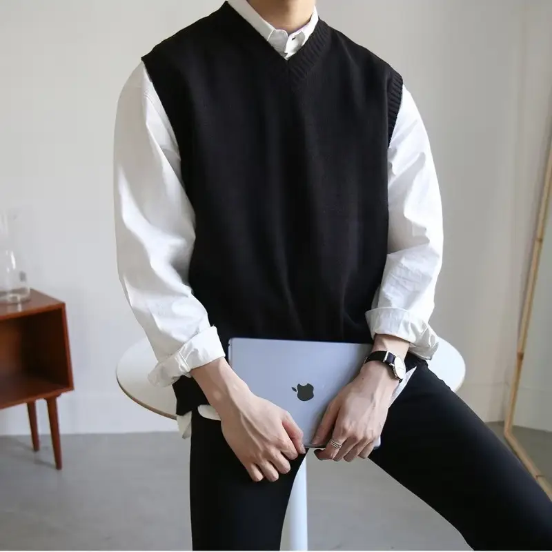 Men's Black Knitted Sleeveless Vest Winter Vest Sweater Jacket - Image 9