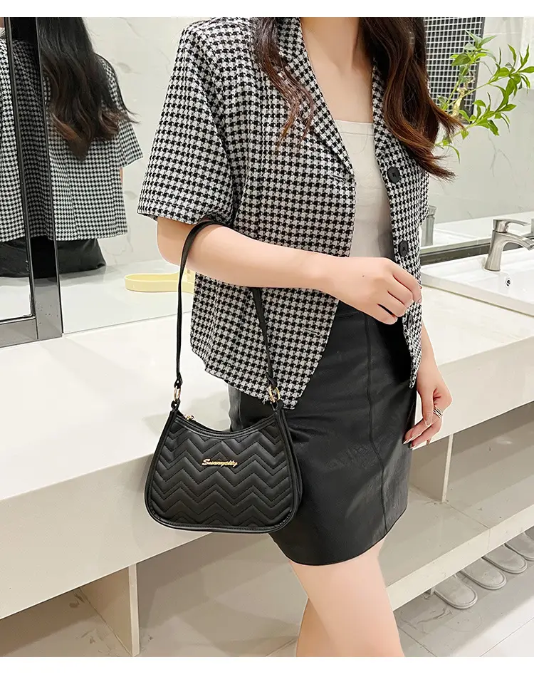 Pink Quilted Women's Shoulder Bag 2023 — feature 20