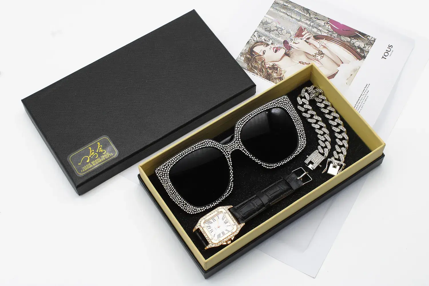 Diamond Sunglasses Watch Set for Women Red Leather Bracelet — feature 14