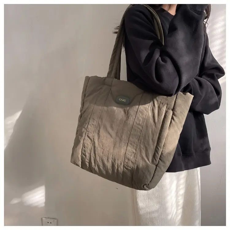 Women's Large Capacity Cloth Tote Bag Cream 2026 — feature 23