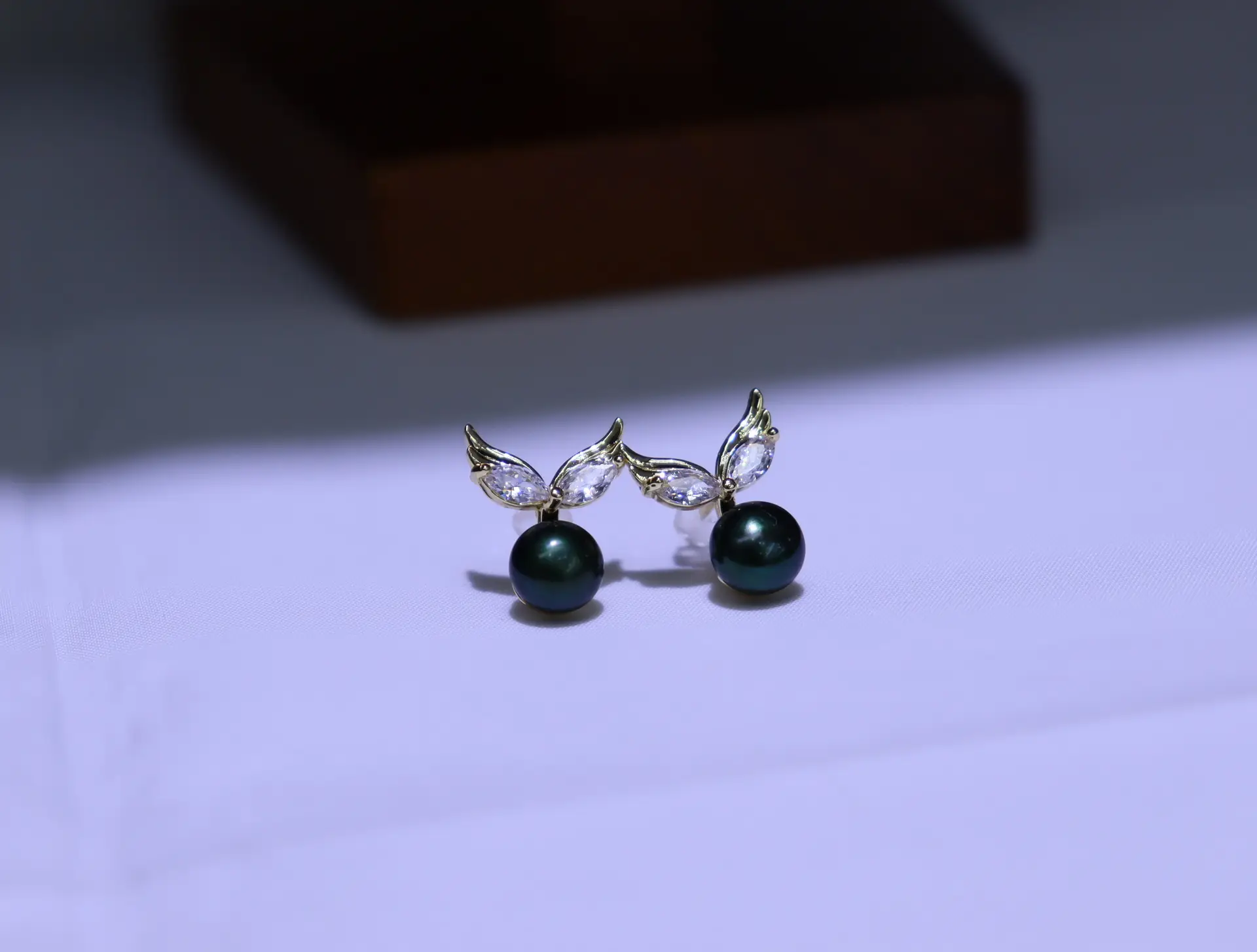 Freshwater Pearl Earrings for Women Wholesale Elegant Angel Wings - Image 4