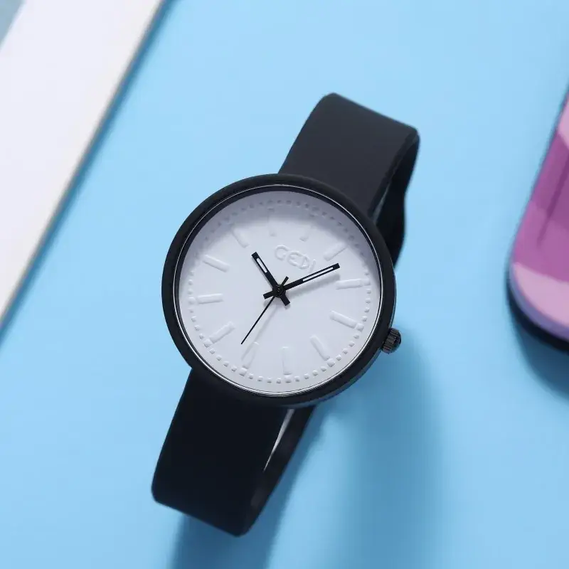 Green Student Watch for Women Waterproof Quartz - Image 8