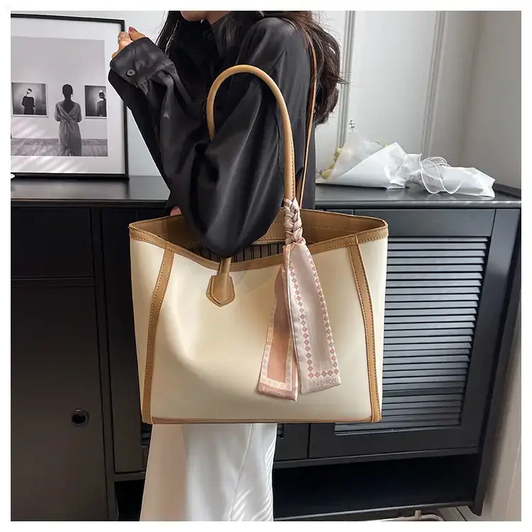 Women's Large Capacity Yellow Tote Bag with Leather Strap — feature 4