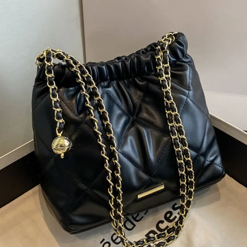 Black Chain Shoulder Bag for Women 2023 - Image 5