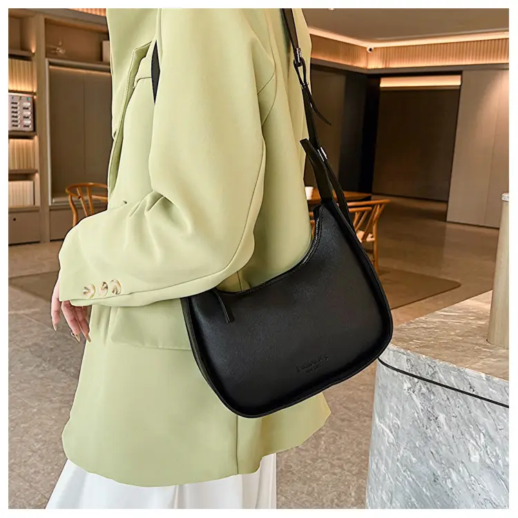 Retro White Shoulder Bag Women 2023 New Korean Style — feature 16
