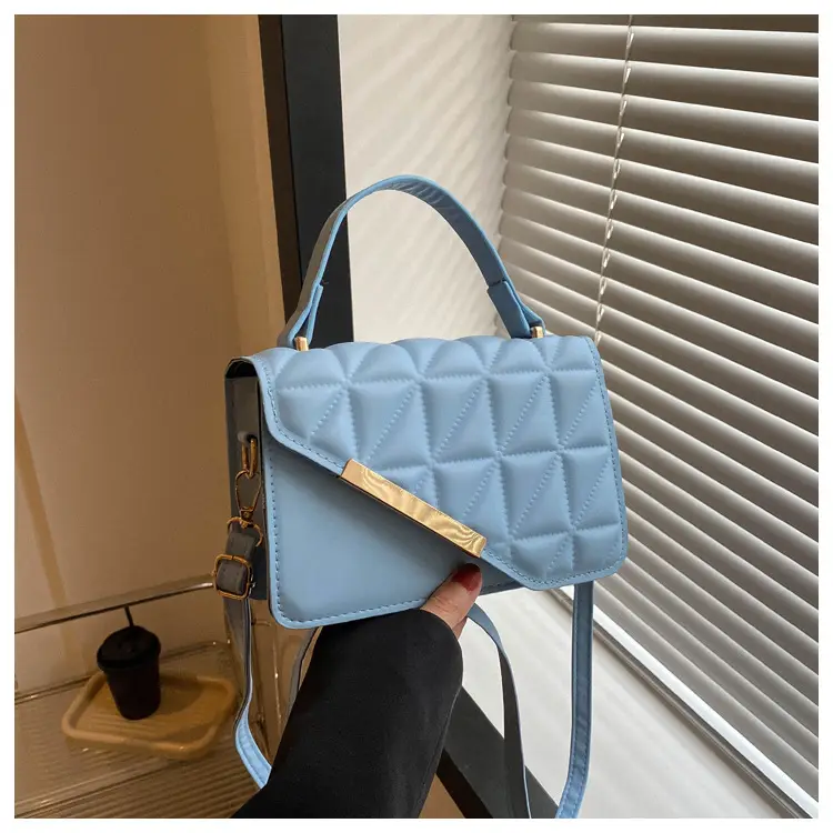 Beige Quilted Shoulder Messenger Bag 2023 — feature 22