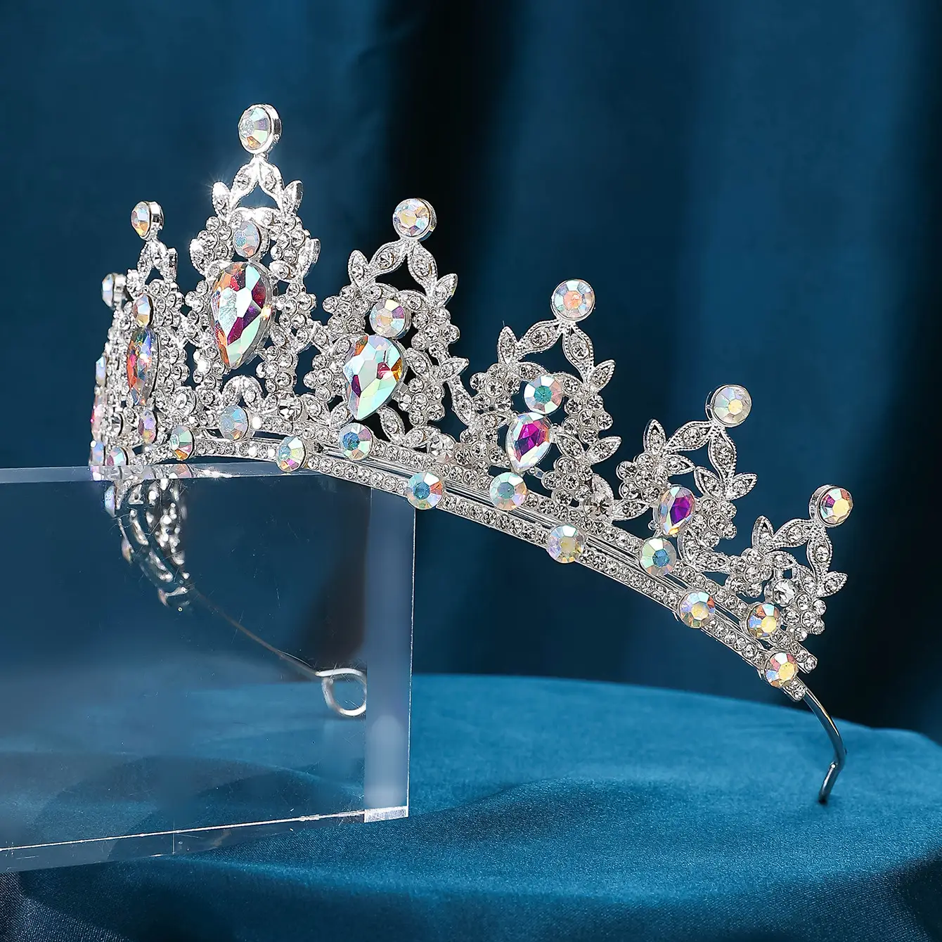 Korean Style Full Diamond Crown for Bride Wedding Makeup — feature 17