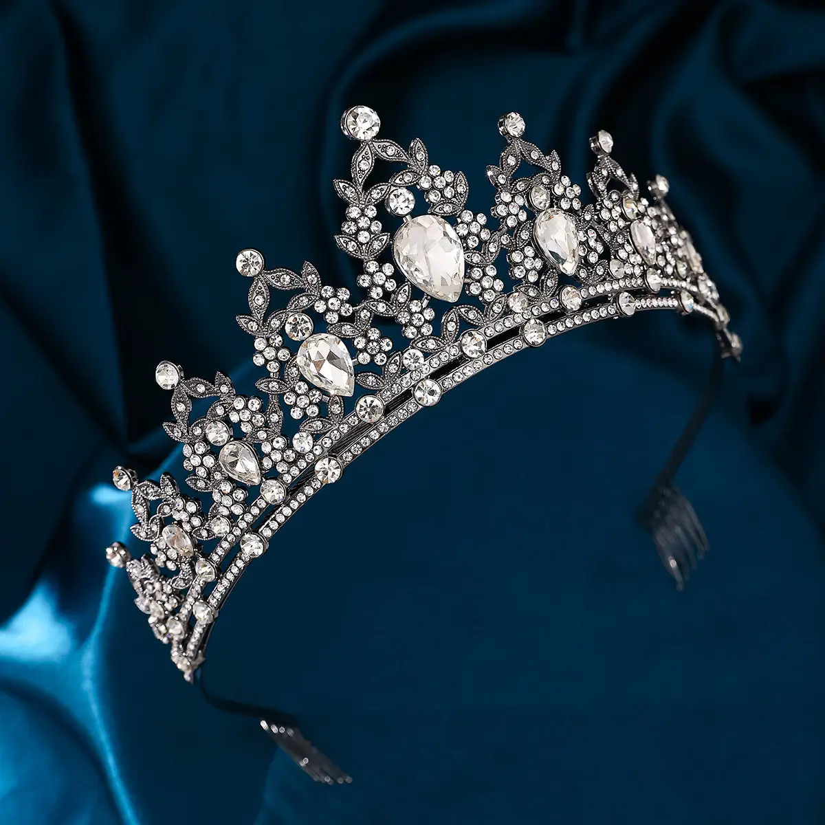 Korean Style Full Diamond Crown for Bride Wedding Makeup — feature 31