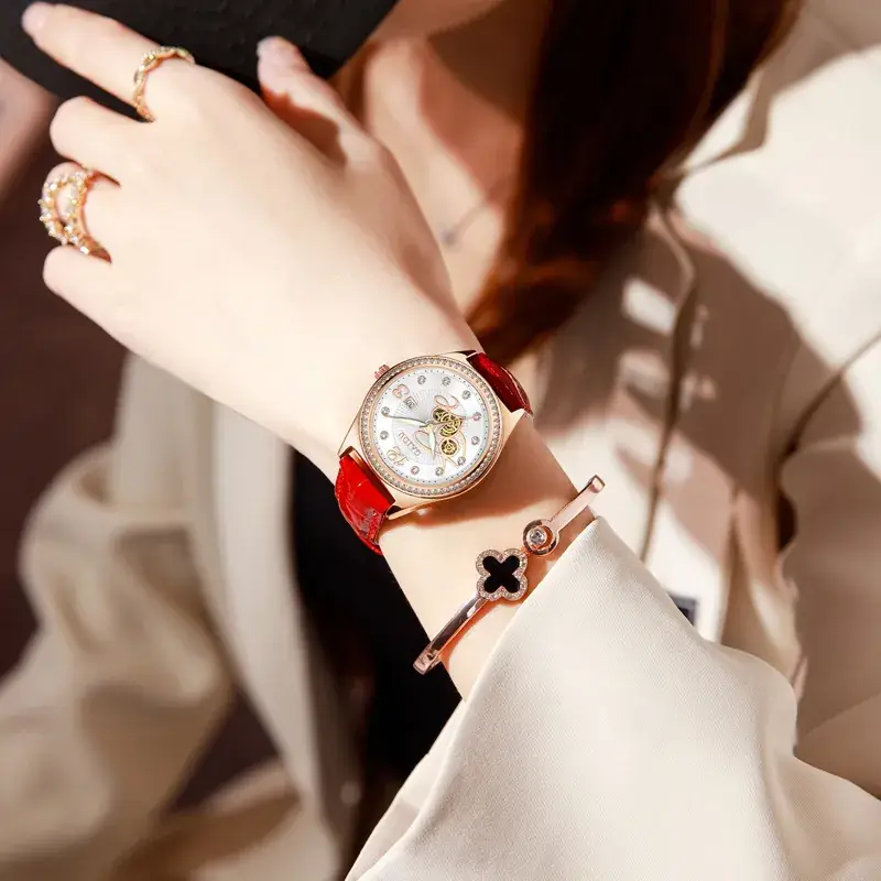 Women's Heart-Shaped Quartz Watch with Genuine Leather Strap - Image 5
