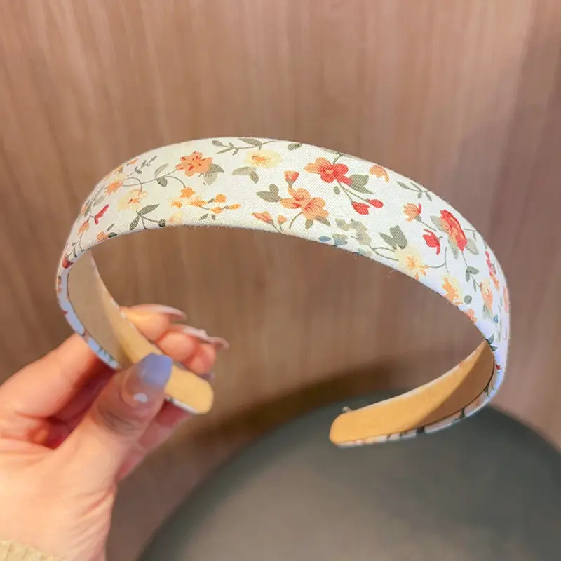 Wide Bristle Hair Hoop with Floral Print - Image 3