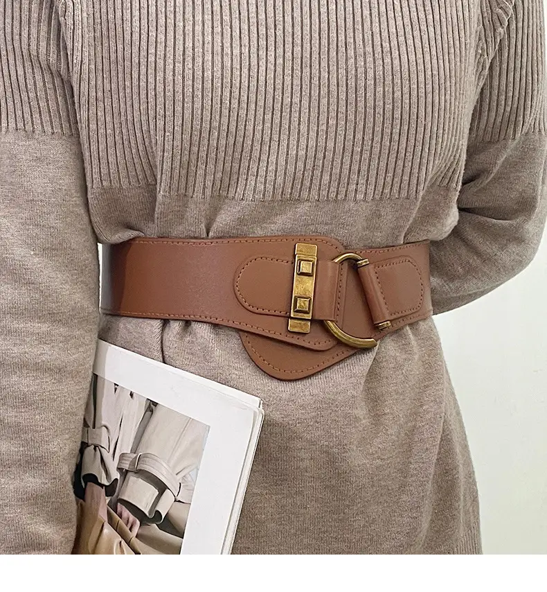 Elasticated Waist Belt for Women with Gold Buckle — feature 5