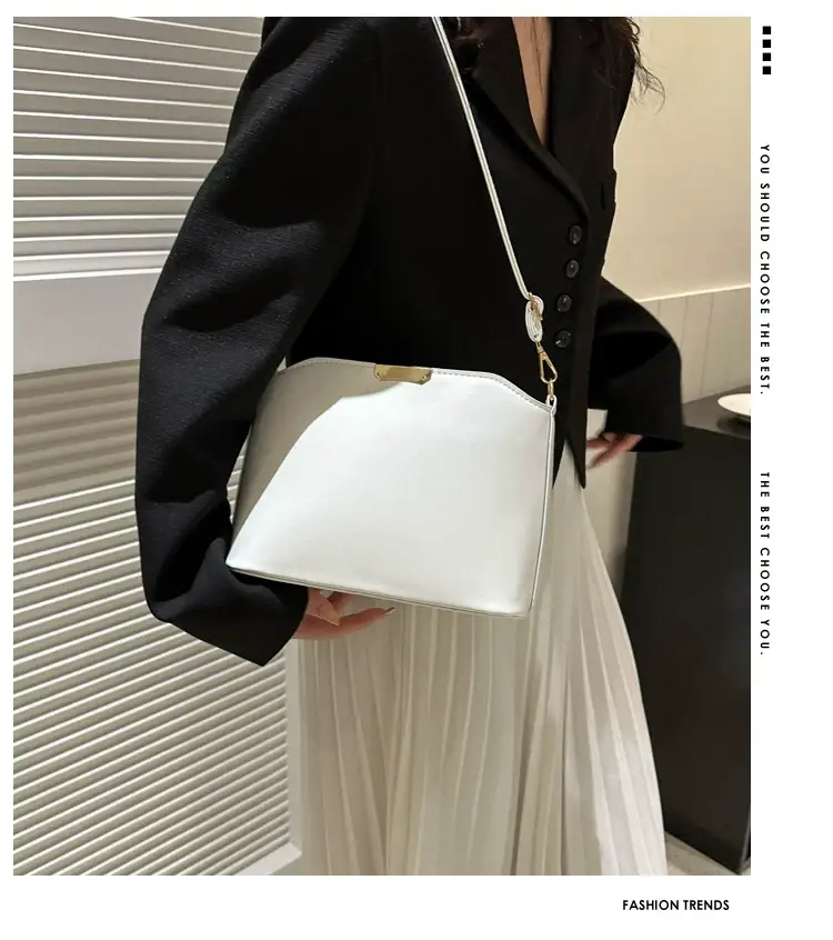 White Retro Small Bag for Women 2026 — feature 1