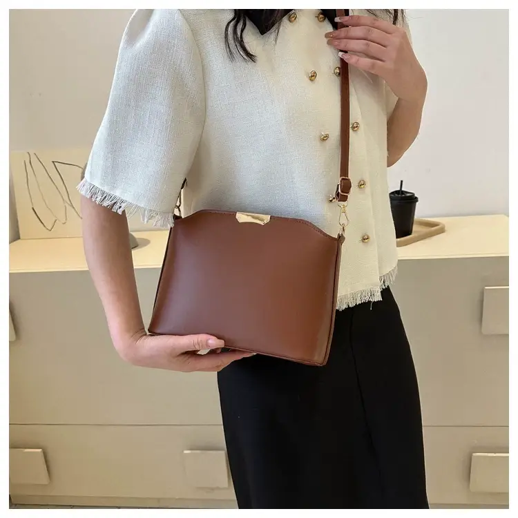 White Retro Small Bag for Women 2026 — feature 22