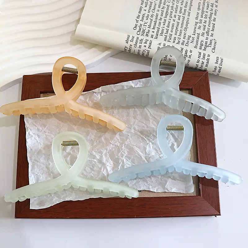 Jelly Shark Hair Clips 13cm Multi-Color Large Female - Image 6