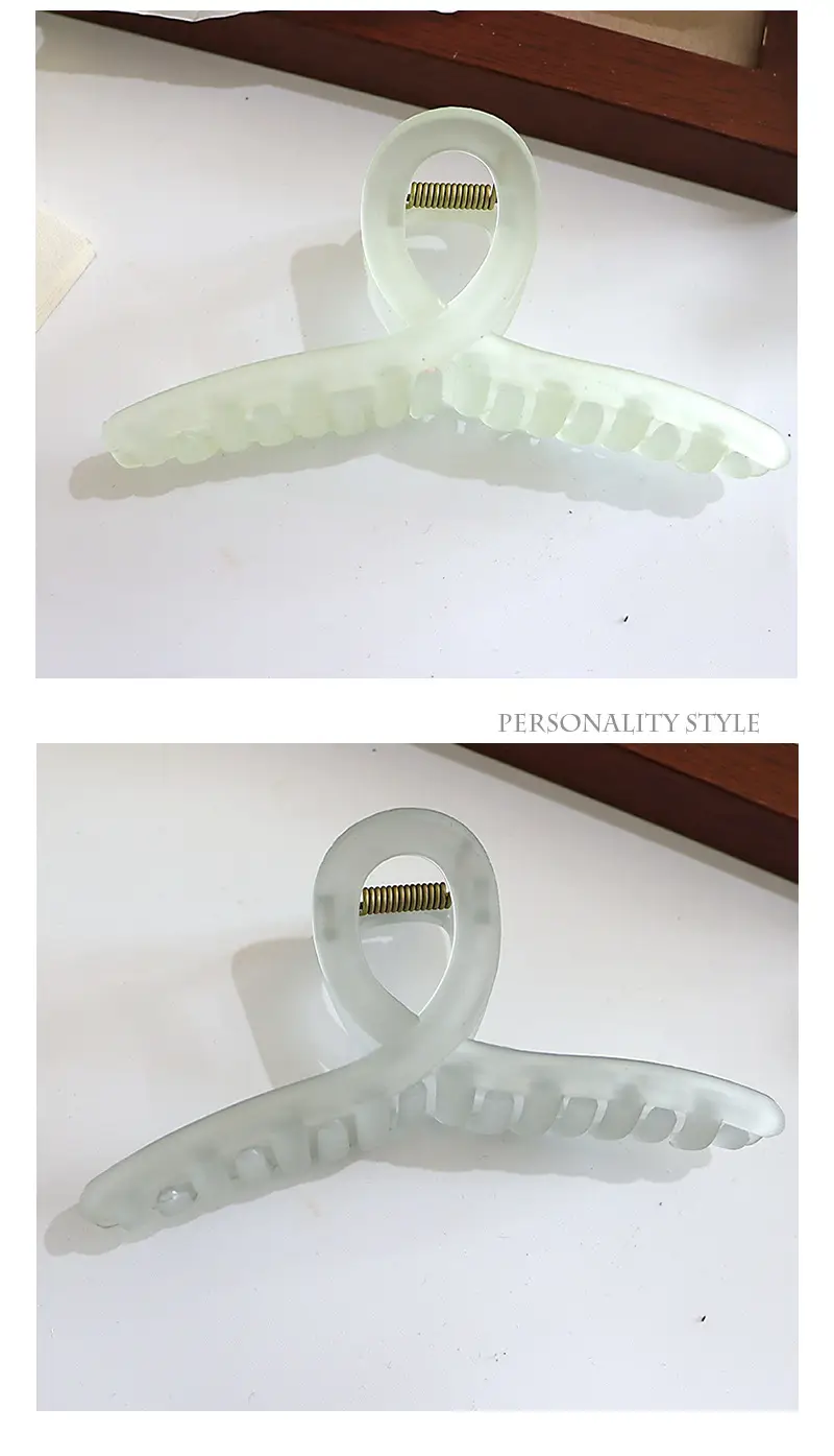 Jelly Shark Hair Clips 13cm Multi-Color Large Female — feature 5