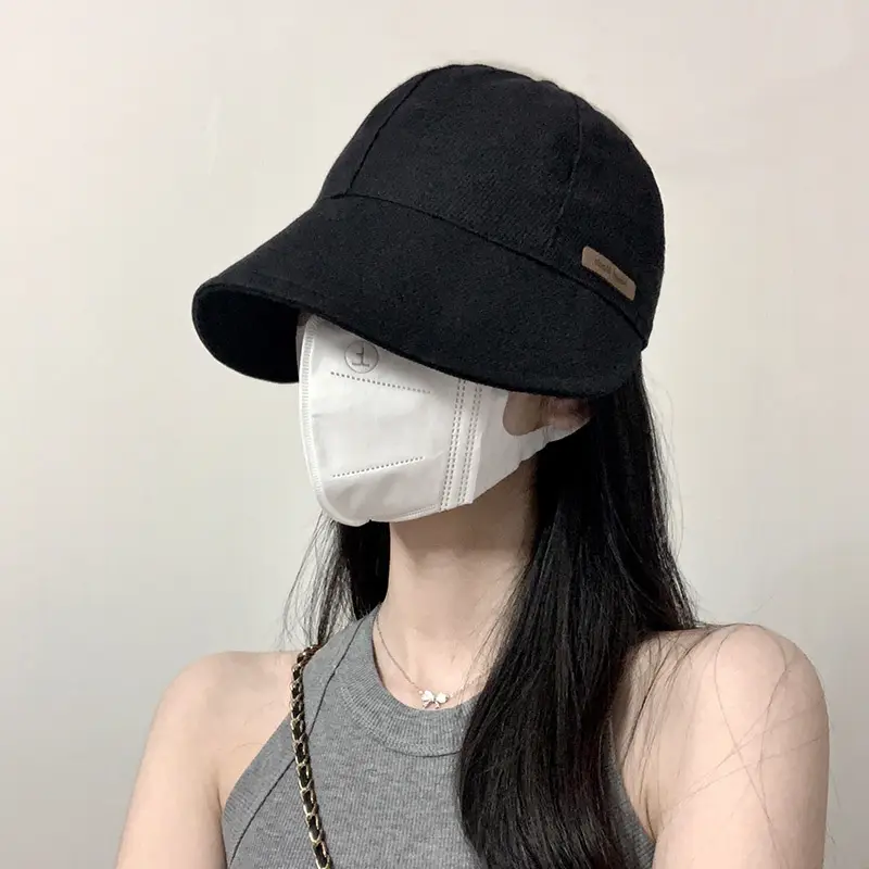 Women's Black Fisherman Hat with Face Cover & Sunscreen