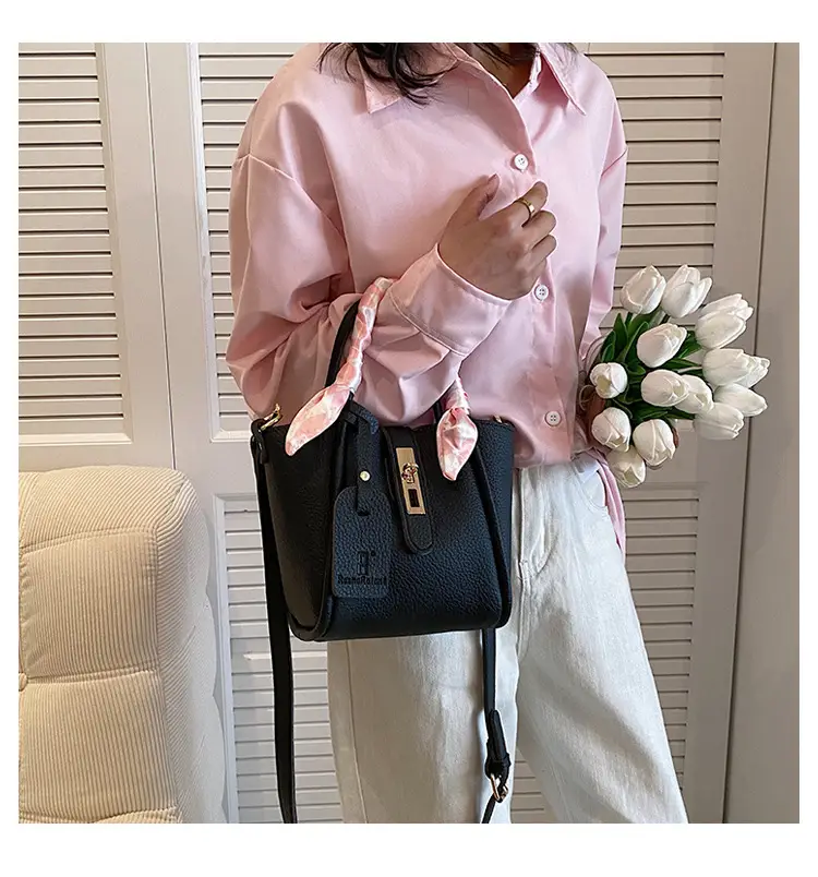 Pink Leather Shoulder Bag for Women 2024 — feature 16