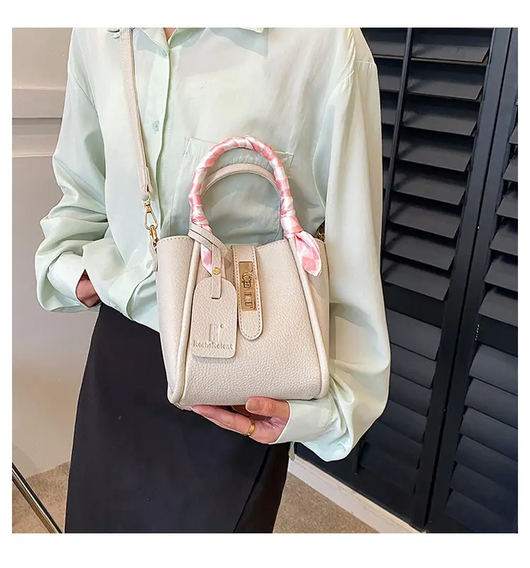 Pink Leather Shoulder Bag for Women 2024 — feature 21