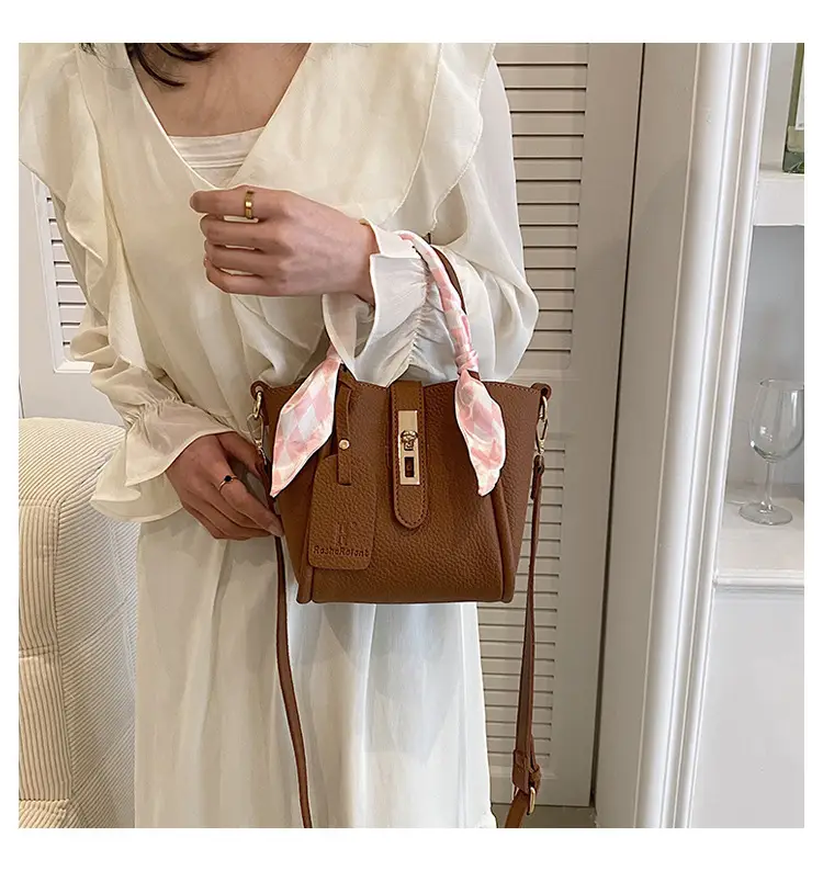 Pink Leather Shoulder Bag for Women 2024 — feature 25