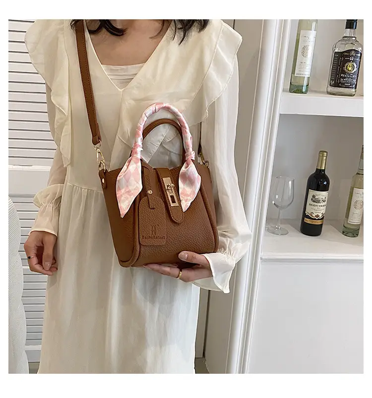 Pink Leather Shoulder Bag for Women 2024 — feature 27
