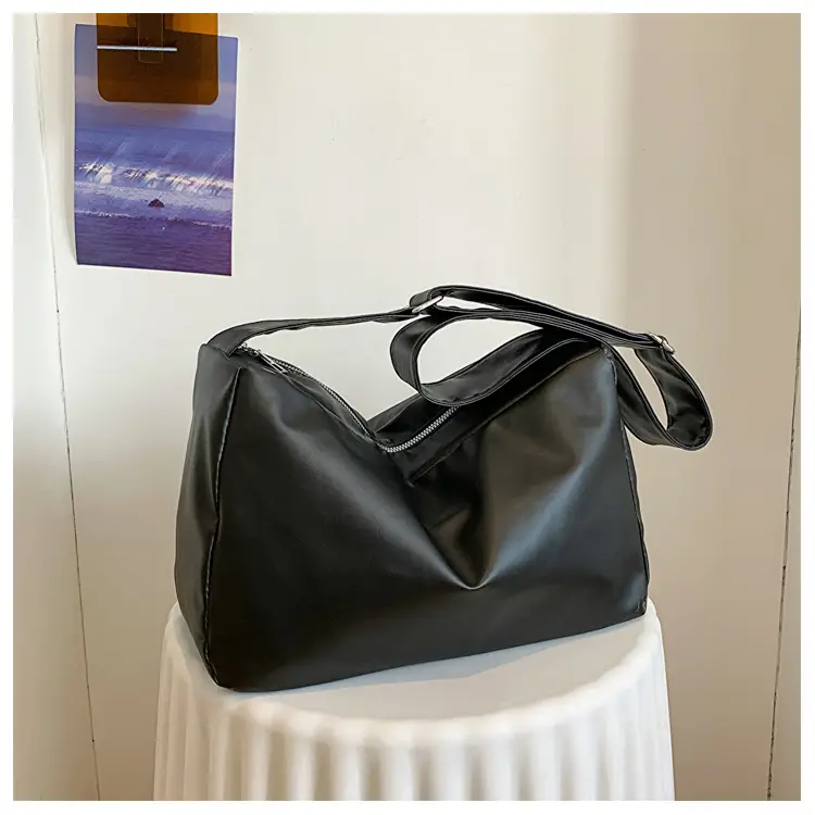 Black Leather Shoulder Bag for Women 2023 Spring Summer — feature 22