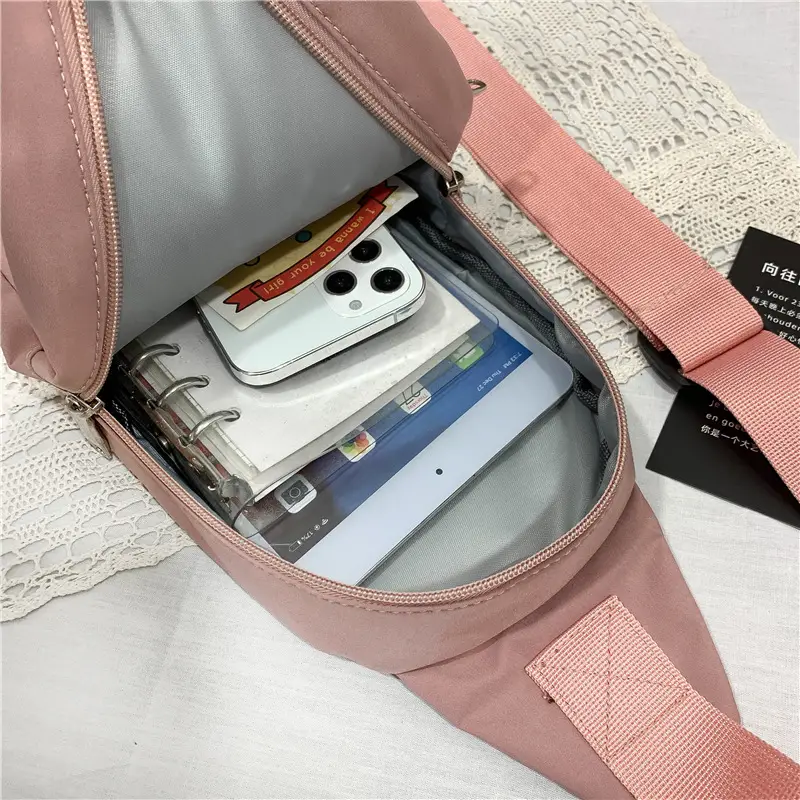 Winter New Women's Crossbody Bag with Phone Holder - Image 9