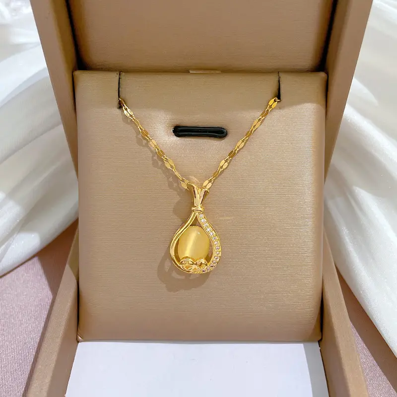 Heart Shaped Gold Necklace for Women Wedding Clavicle Chain — feature 33