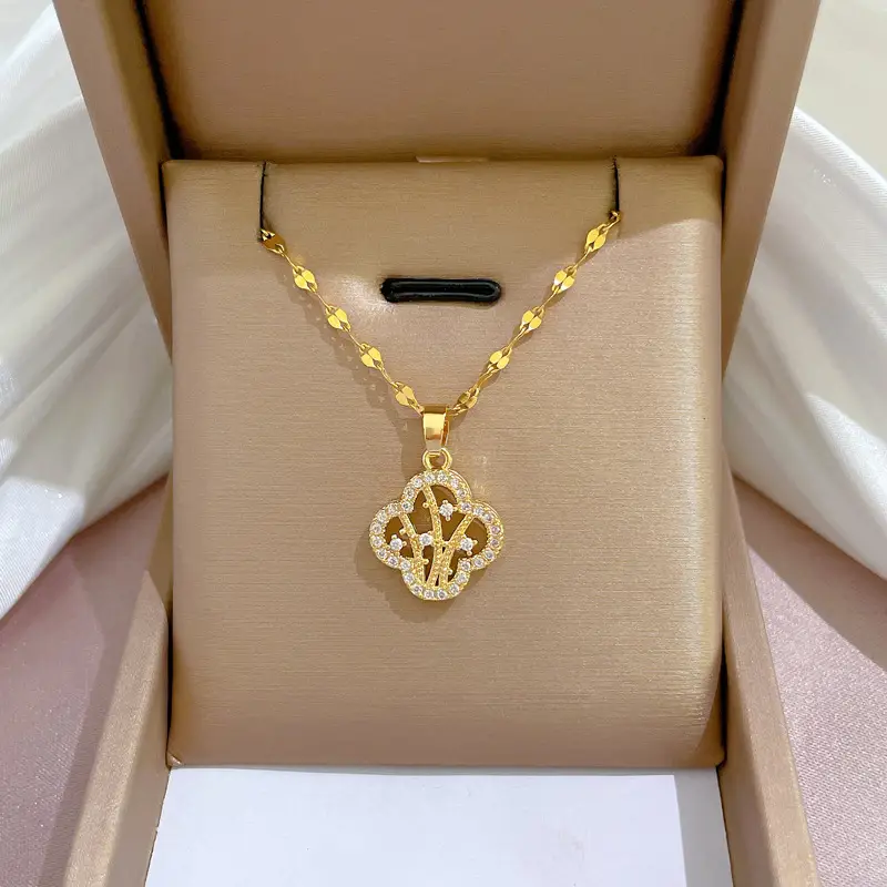 Heart Shaped Gold Necklace for Women Wedding Clavicle Chain - Image 52