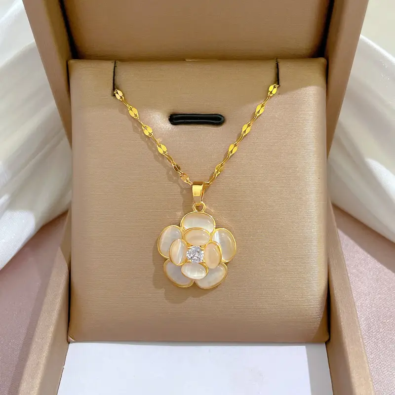 Heart Shaped Gold Necklace for Women Wedding Clavicle Chain - Image 54