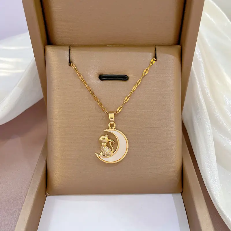 Heart Shaped Gold Necklace for Women Wedding Clavicle Chain - Image 6