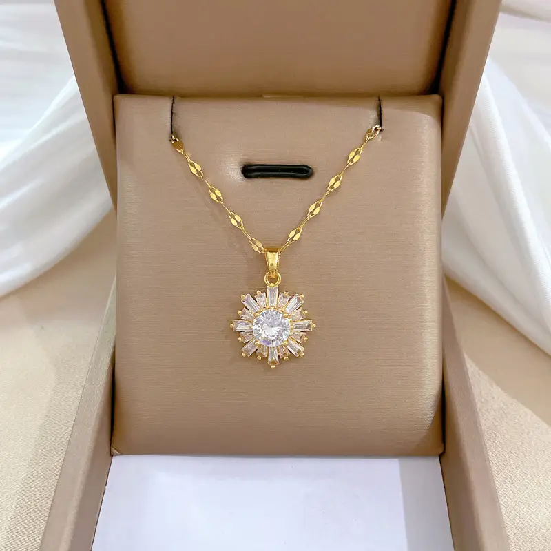 Heart Shaped Gold Necklace for Women Wedding Clavicle Chain - Image 9