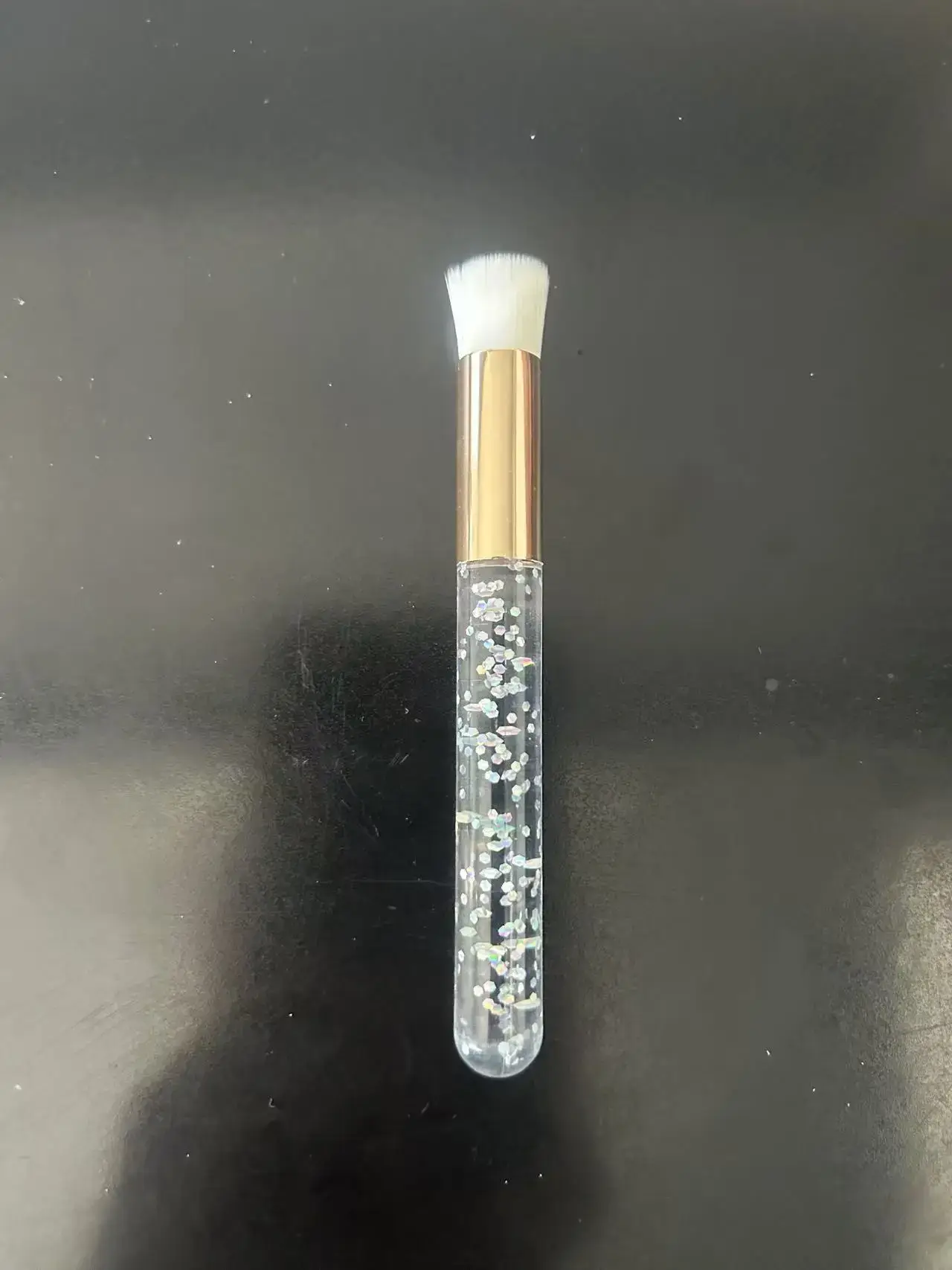 Colored Lip Brush with Matte Black Pattern