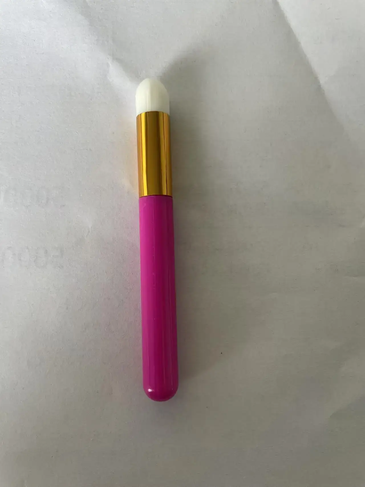 Colored Lip Brush with Matte Black Pattern