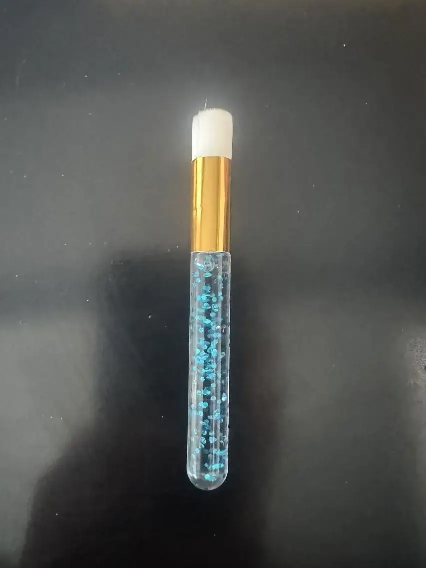 Colored Lip Brush with Matte Black Pattern