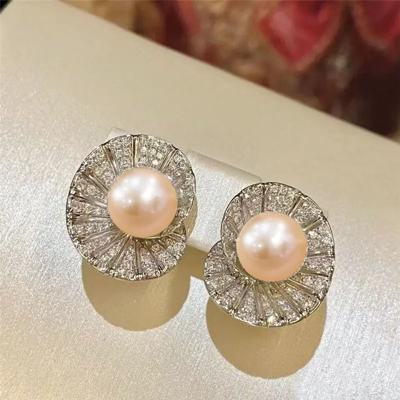 European Sea Shaped Pearl Earrings for Women