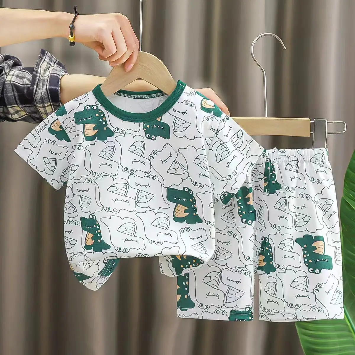 Girls Cotton Bear Print Shorts Suit Summer Wear - Image 17