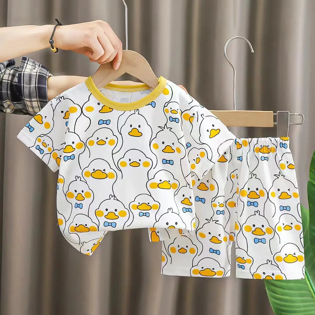 Girls Cotton Bear Print Shorts Suit Summer Wear - Image 19